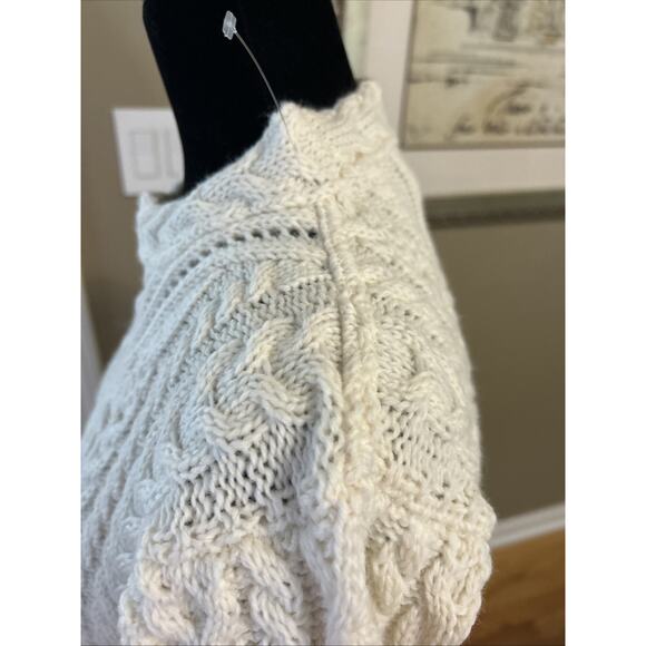 The Irish Store Women's Wool Sweater mixed Cable Knit tunic slits Ivory Size m - Picture 12 of 16